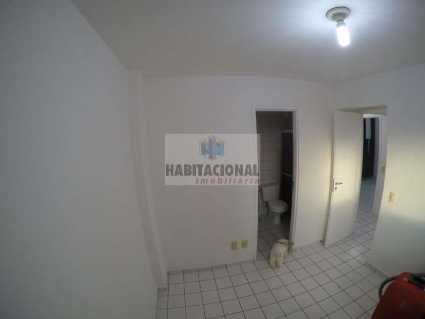 Apartamento com 3 Quartos para Alugar, 75 m² por R$ 1.148/Mês Rua do Marmeleiro - Nova Parnamirim, Parnamirim - RN
