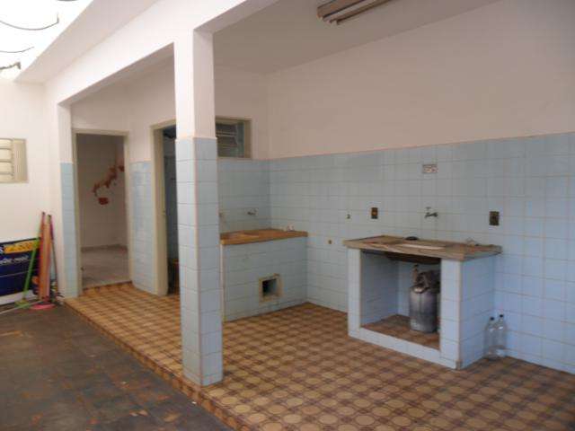Casa com 6 Quartos para Alugar, 160 m² por R$ 2.500/Mês Boa Vista, São José do Rio Preto - SP