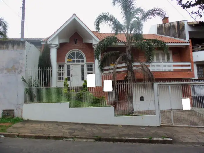 Casa com 3 Quartos à Venda, 200 m² por R$ 795.000 Avenida Assis Brasil, 6405 - Sarandi, Porto Alegre - RS
