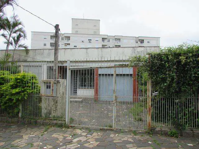 Casa com 3 Quartos para Alugar, 160 m² por R$ 2.200/Mês Rua Samuel Madureira Coelho, 238 - Teresópolis, Porto Alegre - RS