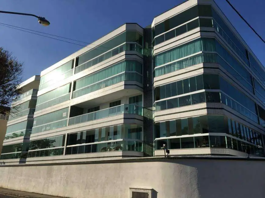 Apartamento com 3 Quartos à Venda, 150 m² por R$ 750.000 Costazul, Rio das Ostras - RJ