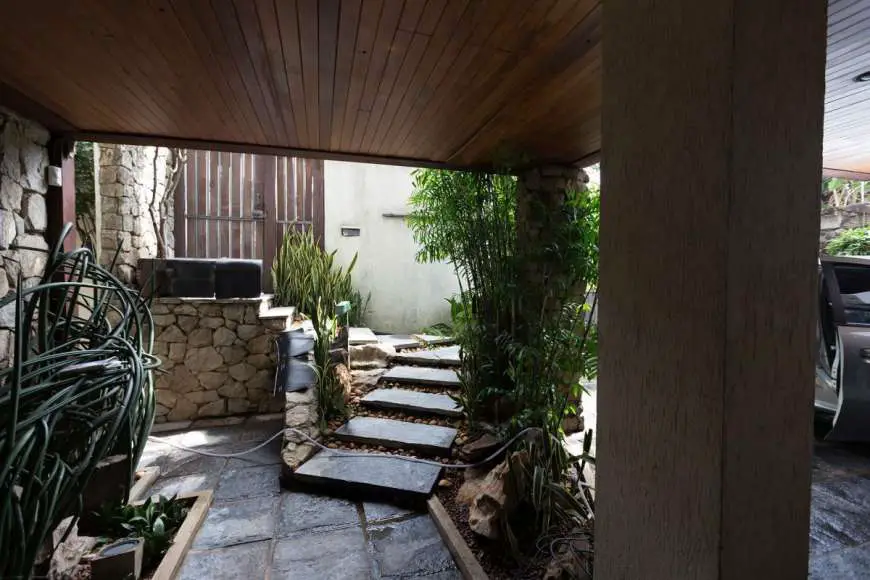 Casa com 9 Quartos à Venda, 752 m² por R$ 2.800.000 Rua Helena Antipoff - São Bento, Belo Horizonte - MG