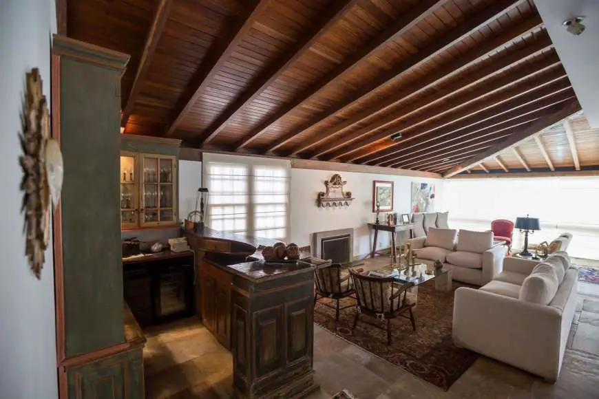 Casa com 9 Quartos à Venda, 752 m² por R$ 2.800.000 Rua Helena Antipoff - São Bento, Belo Horizonte - MG