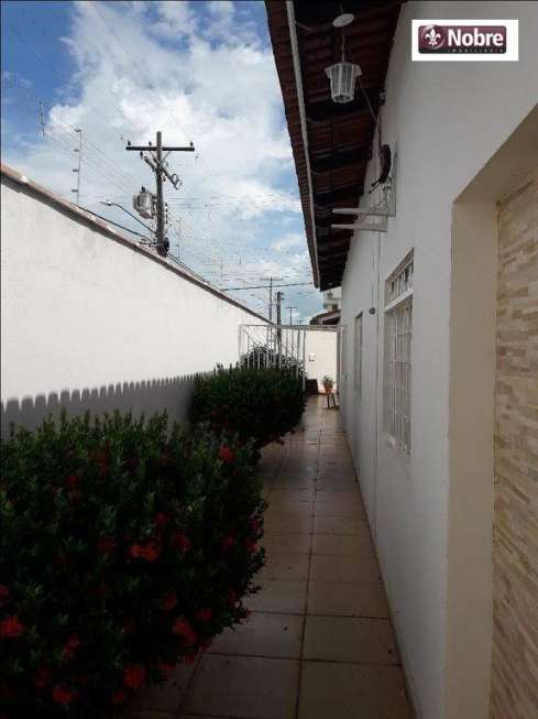 Casa com 4 Quartos à Venda, 230 m² por R$ 500.000 603 Sul Alameda 11, 2 - Plano Diretor Sul, Palmas - TO