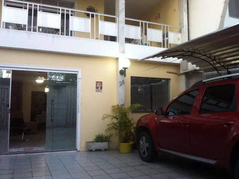 Casa com 4 Quartos para Alugar, 220 m² por R$ 4.000/Mês Telégrafo Sem Fio, Belém - PA