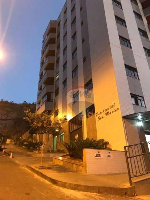 Apartamento com 3 Quartos para Alugar, 90 m² por R$ 1.400/Mês Rua Santos Dumont - Granbery, Juiz de Fora - MG