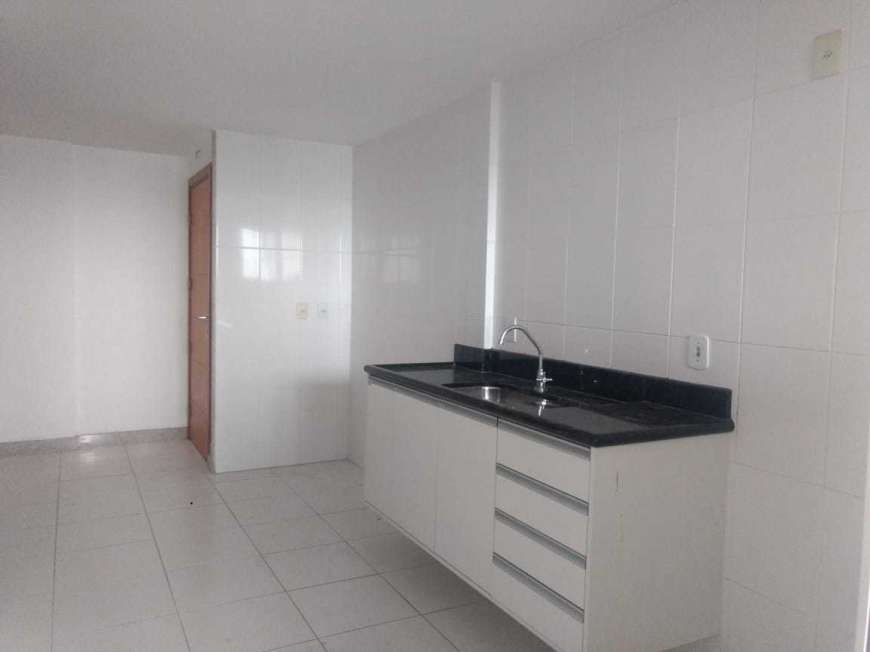 Apartamento com 4 Quartos para Alugar, 200 m² por R$ 2.700/Mês Avenida Estudante José Júlio de Souza - Praia de Itaparica, Vila Velha - ES