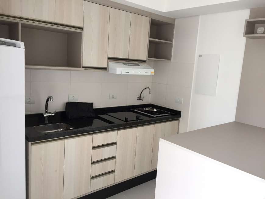 Apartamento com 1 Quarto para Alugar, 34 m² por R$ 1.400/Mês Centro, Curitiba - PR