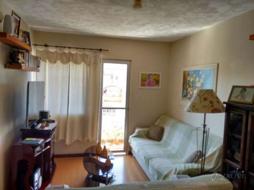 Apartamento com 2 Quartos à Venda por R$ 215.000 Quitandinha, Petrópolis - RJ