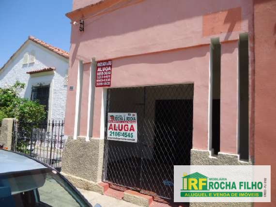 Casa com 3 Quartos para Alugar por R$ 1.300/Mês Rua São Pedro - Centro, Teresina - PI