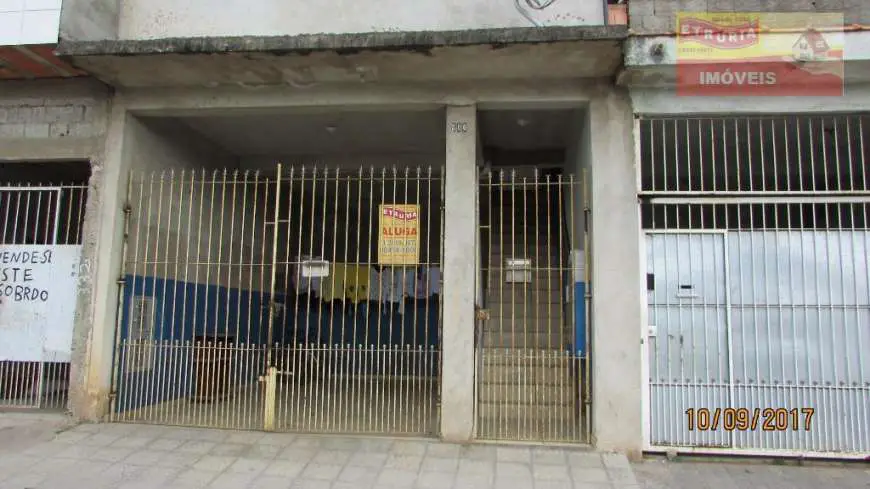 Sobrado com 1 Quarto para Alugar, 40 m² por R$ 500/Mês Rua da Independência - Jardim Iguatemi, São Paulo - SP