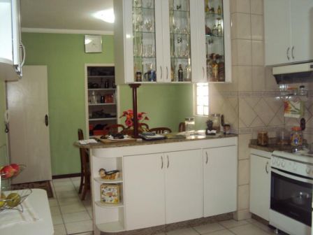 Casa com 3 Quartos à Venda, 326 m² por R$ 850.000 Universitário, Belo Horizonte - MG