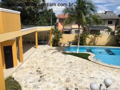 Casa de Condomínio com 3 Quartos à Venda, 240 m² por R$ 500.000 Flores, Manaus - AM