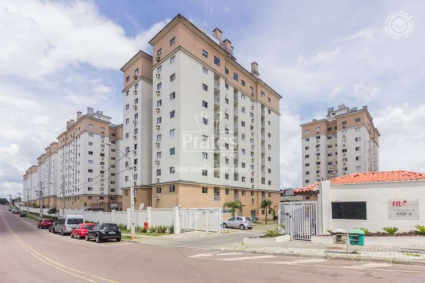 Apartamento com 3 Quartos para Alugar, 68 m² por R$ 950/Mês Rua Assis Figueiredo, 1315 - Guaíra, Curitiba - PR