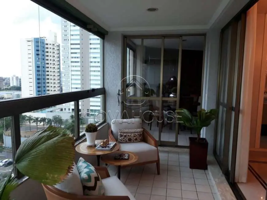 Apartamento com 4 Quartos à Venda, 398 m² por R$ 2.400.000 Santa Fé, Campo Grande - MS