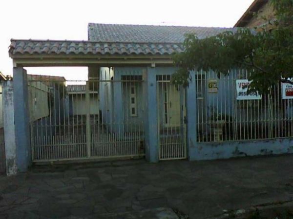 Casa com 2 Quartos à Venda, 173 m² por R$ 290.000 Rua Álvaro Santos, 235 - Santos Dumont, São Leopoldo - RS