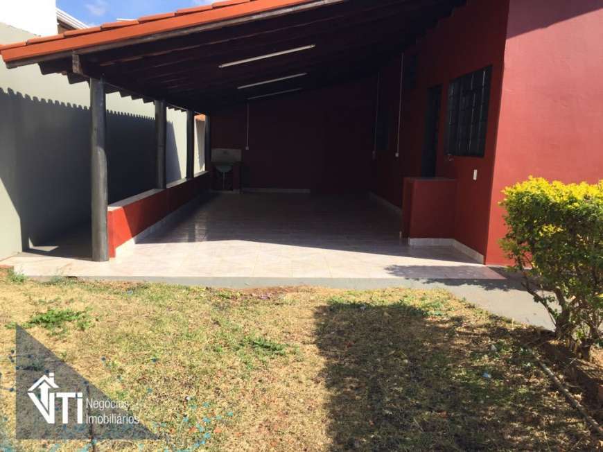 Casa com 2 Quartos para Alugar, 130 m² por R$ 1.200/Mês Jardim Noêmia, Franca - SP