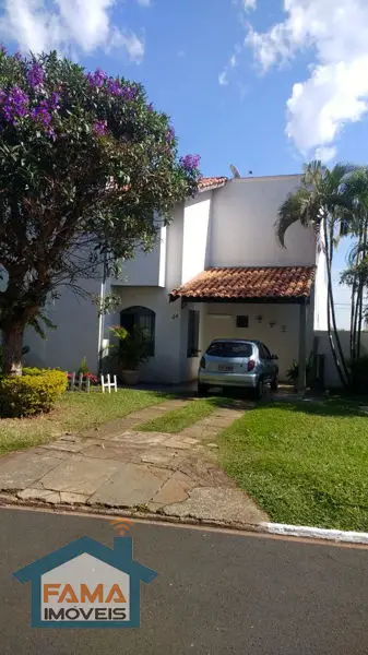 Casa de Condomínio com 3 Quartos à Venda, 154 m² por R$ 480.000 Avenida Martinho Gerhard Rolfsen, 1027 - Vila Nossa Senhora do Carmo, Araraquara - SP