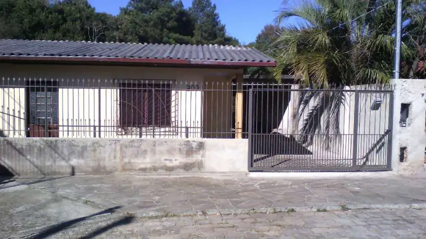 Casa com 2 Quartos à Venda, 48 m² por R$ 240.000 Nossa Senhora de Fátima, Caxias do Sul - RS