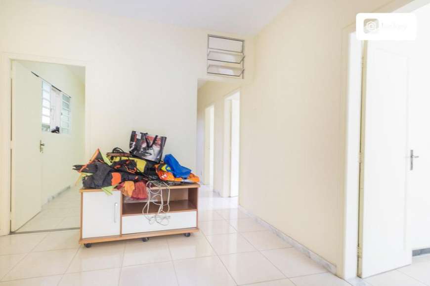 Casa com 3 Quartos para Alugar, 100 m² por R$ 1.400/Mês Rua Cabrália, 86 - São Lucas, Belo Horizonte - MG