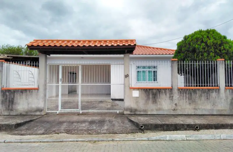 Casa com 2 Quartos à Venda, 92 m² por R$ 300.000 Rua Braulina Goulart - Rio Grande, Palhoça - SC