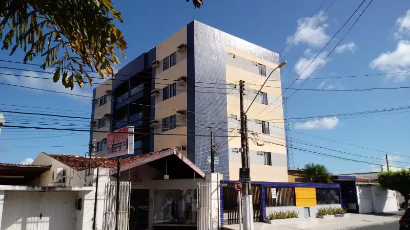 Apartamento com 3 Quartos à Venda, 100 m² por R$ 250.000 Gruta de Lourdes, Maceió - AL
