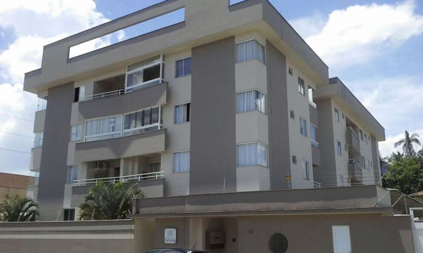 Apartamento com 3 Quartos à Venda, 90 m² por R$ 300.000 Chico de Paulo, Jaraguá do Sul - SC