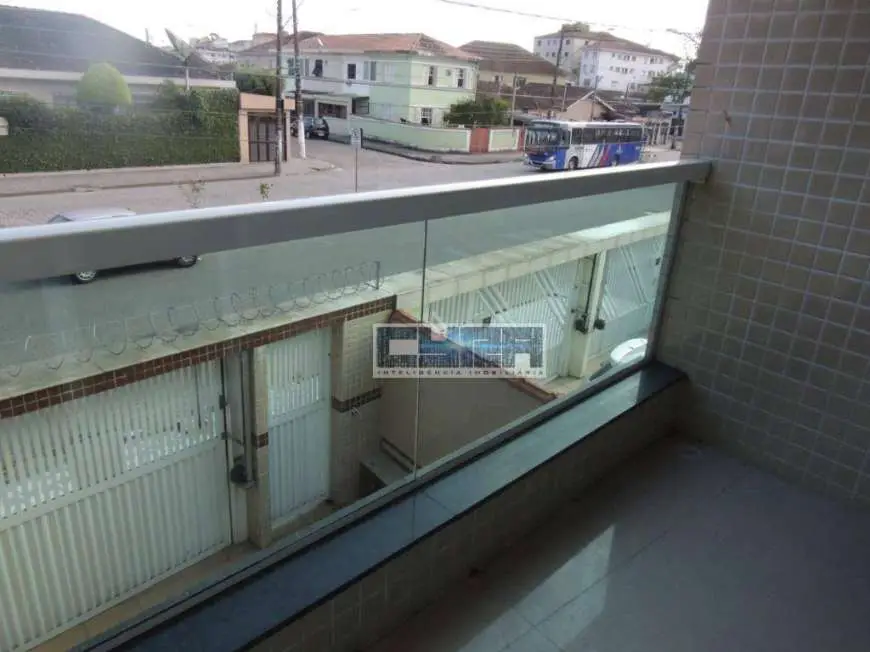Casa com 2 Quartos para Alugar, 90 m² por R$ 1.850/Mês São Jorge, Santos - SP
