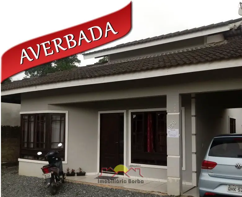 Casa com 2 Quartos à Venda, 125 m² por R$ 350.000 Espinheiros, Joinville - SC