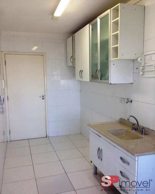 Apartamento com 3 Quartos para Alugar, 79 m² por R$ 1.800/Mês Vila Nivi, São Paulo - SP