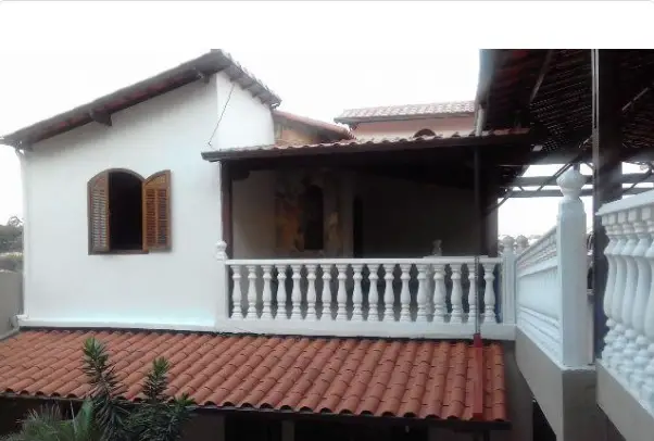 Casa com 6 Quartos à Venda, 360 m² por R$ 1.300.000 Itatiaia, Belo Horizonte - MG
