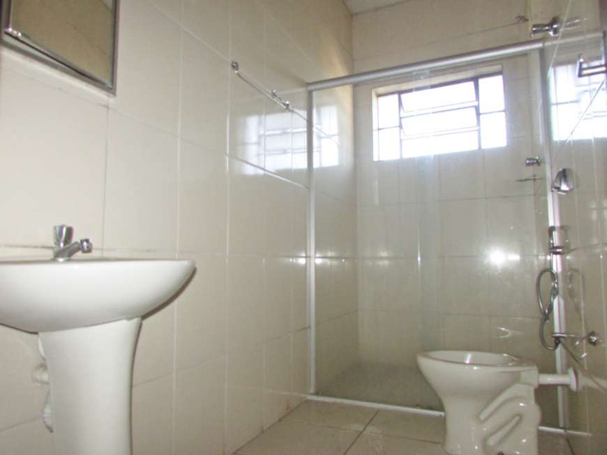 Apartamento com 3 Quartos para Alugar, 80 m² por R$ 650/Mês Niterói, Divinópolis - MG