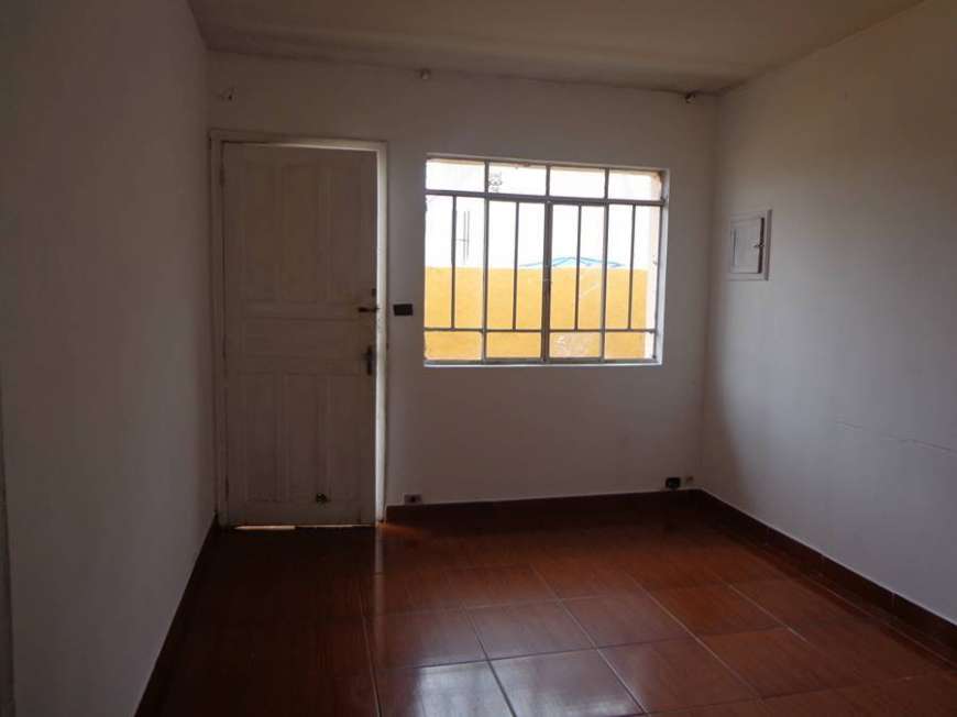 Casa com 1 Quarto para Alugar, 90 m² por R$ 600/Mês Rua Santo Antônio do Ica, 40 - Parque São Lucas, São Paulo - SP