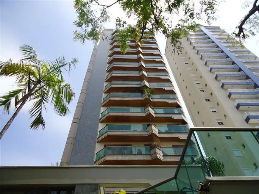 Apartamento com 4 Quartos para Alugar, 300 m² por R$ 4.500/Mês Vila Itapura, Campinas - SP