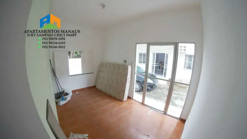 Casa com 2 Quartos para Alugar, 70 m² por R$ 800/Mês Rua Waldomiro Lustosa - Japiim, Manaus - AM