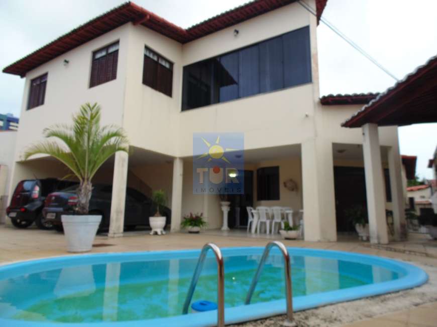 Casa com 4 Quartos à Venda, 450 m² por R$ 650.000 Capim Macio, Natal - RN