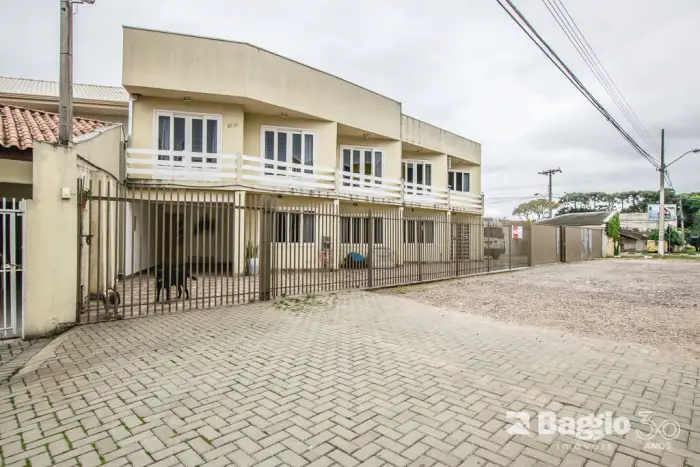 Apartamento com 4 Quartos à Venda, 295 m² por R$ 890.000 Rua Oliveira Viana - Boqueirão, Curitiba - PR