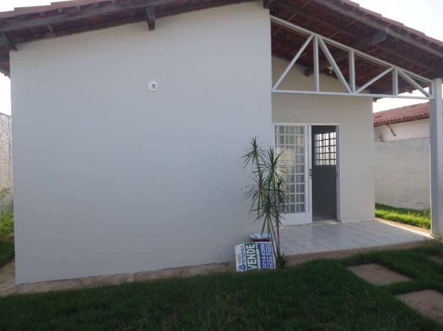 Casa com 2 Quartos para Alugar, 80 m² por R$ 900/Mês Avenida Doutor Nicanor Barreto - Vale Quem Tem, Teresina - PI