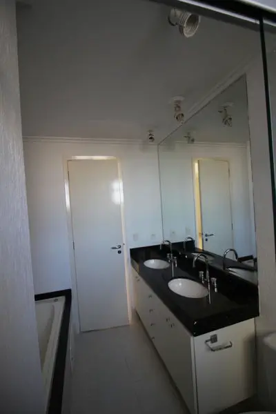 Apartamento com 4 Quartos para Alugar, 147 m² por R$ 3.500/Mês Rua 66 - Jardim Goiás, Goiânia - GO