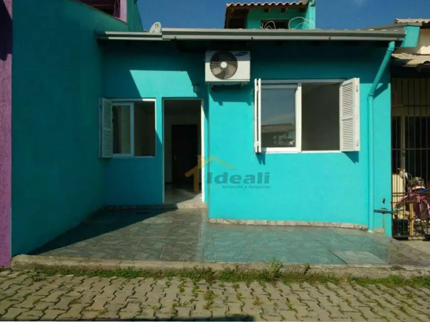 Casa de Condomínio com 2 Quartos à Venda, 56 m² por R$ 138.000 Rua Vereador Carlos Ely Bilhão - Walderez, Sapucaia do Sul - RS