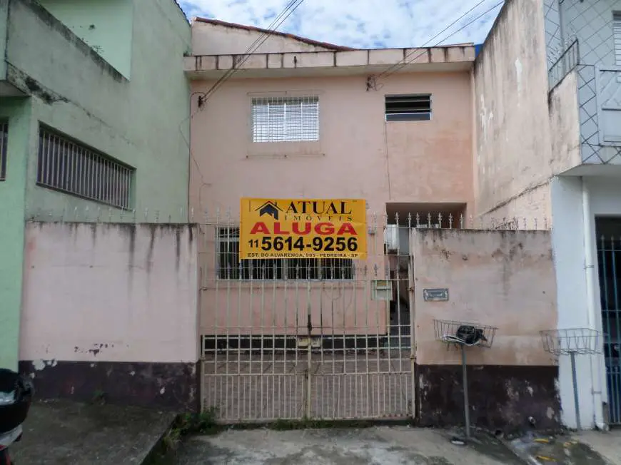 Sobrado com 4 Quartos para Alugar, 120 m² por R$ 1.500/Mês Rua João Barroso, 370 - Pedreira, São Paulo - SP