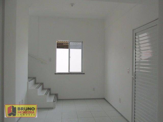 Casa de Condomínio com 2 Quartos para Alugar, 68 m² por R$ 809/Mês Passaré, Fortaleza - CE
