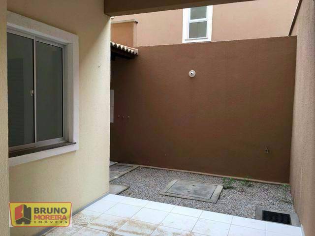 Casa de Condomínio com 2 Quartos para Alugar, 68 m² por R$ 809/Mês Passaré, Fortaleza - CE