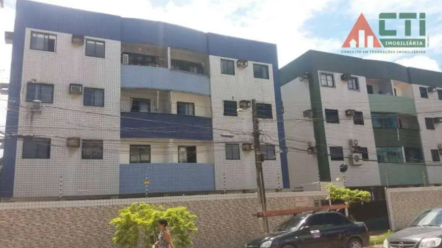 Apartamento com 3 Quartos à Venda, 70 m² por R$ 225.000 Rua Emiliano Braga - Cidade Universitária, Recife - PE