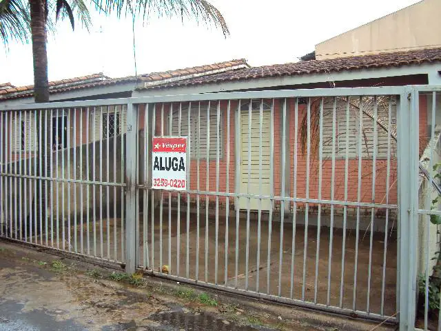 Casa com 2 Quartos para Alugar, 60 m² por R$ 650/Mês Avenida da Serrinha - Serrinha, Goiânia - GO