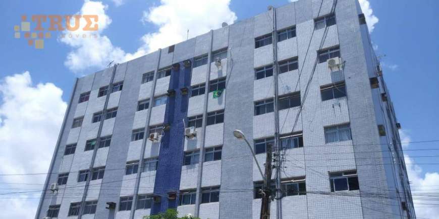 Apartamento com 3 Quartos à Venda, 75 m² por R$ 200.000 Rua Pedro Américo, 260 - Bongi, Recife - PE