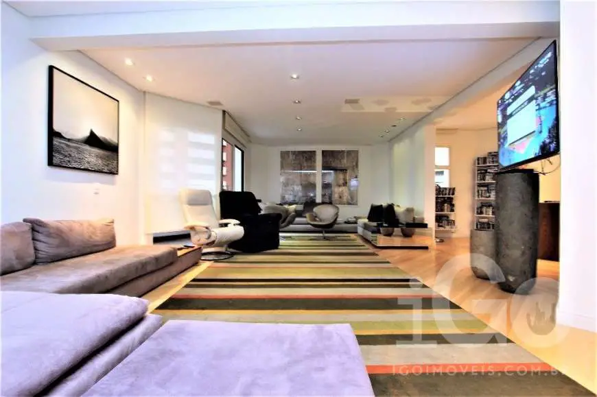 Apartamento com 4 Quartos à Venda, 240 m² por R$ 2.580.000 Rua Pintassilgo - Moema, São Paulo - SP