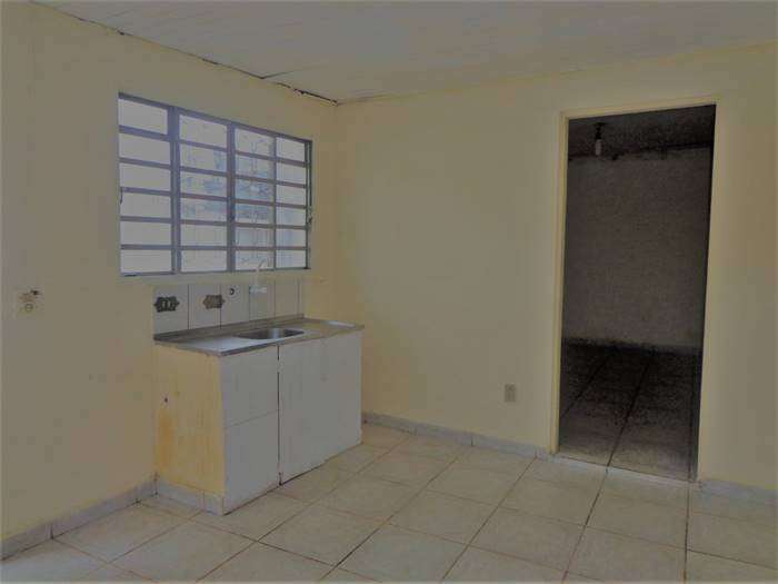 Casa com 1 Quarto para Alugar, 60 m² por R$ 450/Mês Rua Terezinha, 66 - Chácara Belenzinho, São Paulo - SP