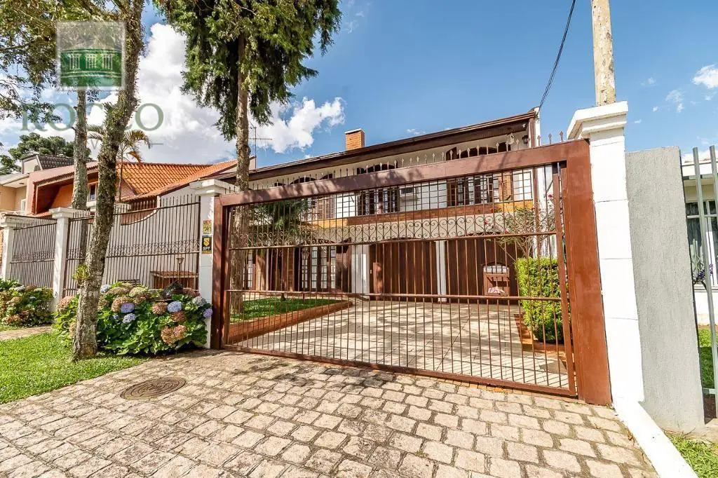 Casas à venda na Rua Eduardo Couture em Curitiba