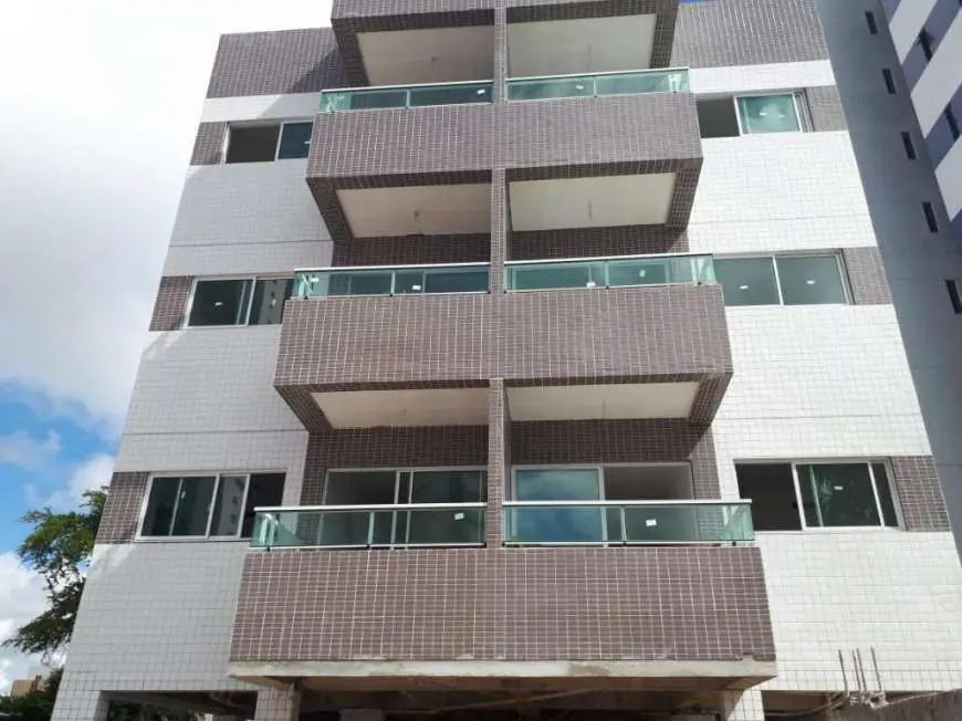 Apartamento com 2 Quartos à Venda, 63 m² por R$ 240.000 Avenida Governador Carlos de Lima Cavalcante - Casa Caiada, Olinda - PE